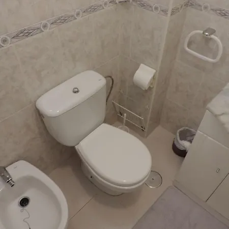 Olympia Apartment *